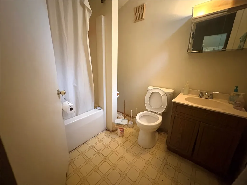 381 Prospect Drive, Palmyra, New York 14522, Palmyra, New York 14522, 3 Bedrooms Bedrooms, ,2 BathroomsBathrooms,Residential,For Sale,381 Prospect Drive, Palmyra, New York 14522,R1621635