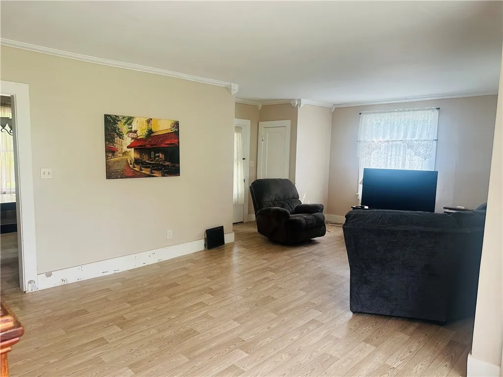 37 Stockton Avenue, Walton, New York 13856, Walton, New York 13856, 3 Bedrooms Bedrooms, 11 Rooms Rooms,1 BathroomBathrooms,Residential,For Sale,37 Stockton Avenue, Walton, New York 13856,R1621816