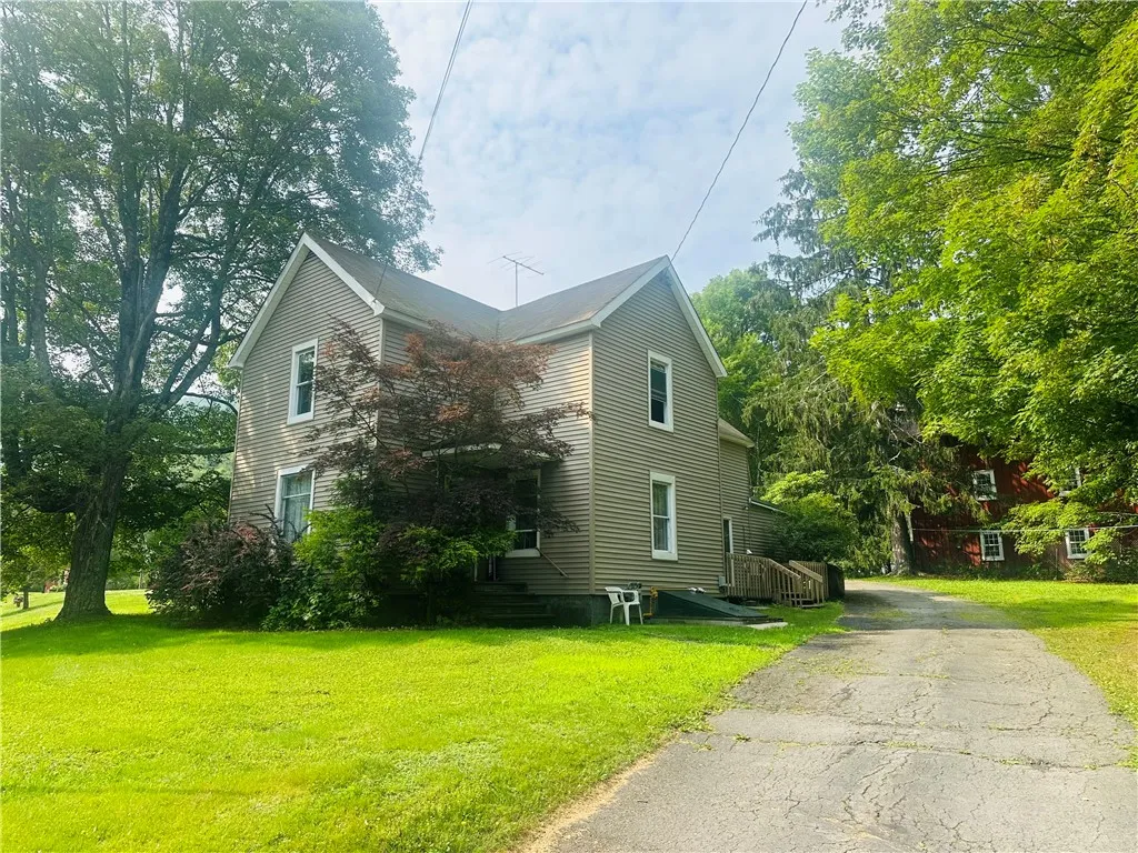 37 Stockton Avenue, Walton, New York 13856, Walton, New York 13856, 3 Bedrooms Bedrooms, 11 Rooms Rooms,1 BathroomBathrooms,Residential,For Sale,37 Stockton Avenue, Walton, New York 13856,R1621816