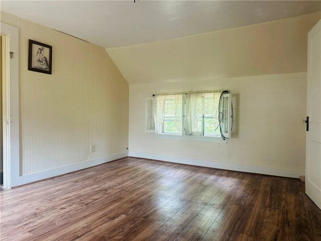 37 Stockton Avenue, Walton, New York 13856, Walton, New York 13856, 3 Bedrooms Bedrooms, 11 Rooms Rooms,1 BathroomBathrooms,Residential,For Sale,37 Stockton Avenue, Walton, New York 13856,R1621816