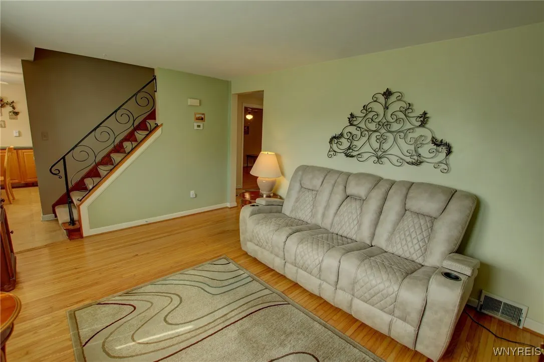 112 Vegola Avenue, Cheektowaga, New York 14225, Cheektowaga, New York 14225, 4 Bedrooms Bedrooms, 9 Rooms Rooms,2 BathroomsBathrooms,Residential,For Sale,112 Vegola Avenue, Cheektowaga, New York 14225,B1621609