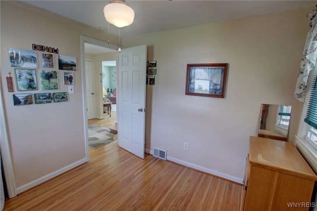 112 Vegola Avenue, Cheektowaga, New York 14225, Cheektowaga, New York 14225, 4 Bedrooms Bedrooms, 9 Rooms Rooms,2 BathroomsBathrooms,Residential,For Sale,112 Vegola Avenue, Cheektowaga, New York 14225,B1621609
