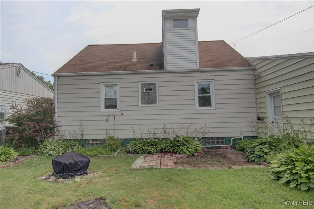 112 Vegola Avenue, Cheektowaga, New York 14225, Cheektowaga, New York 14225, 4 Bedrooms Bedrooms, 9 Rooms Rooms,2 BathroomsBathrooms,Residential,For Sale,112 Vegola Avenue, Cheektowaga, New York 14225,B1621609