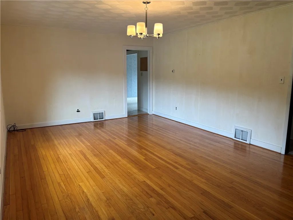 203 State Highway 28 S, Franklin, New York 13820, Franklin, New York 13820, 3 Bedrooms Bedrooms, 10 Rooms Rooms,1 BathroomBathrooms,Residential,For Sale,203 State Highway 28 S, Franklin, New York 13820,R1620924