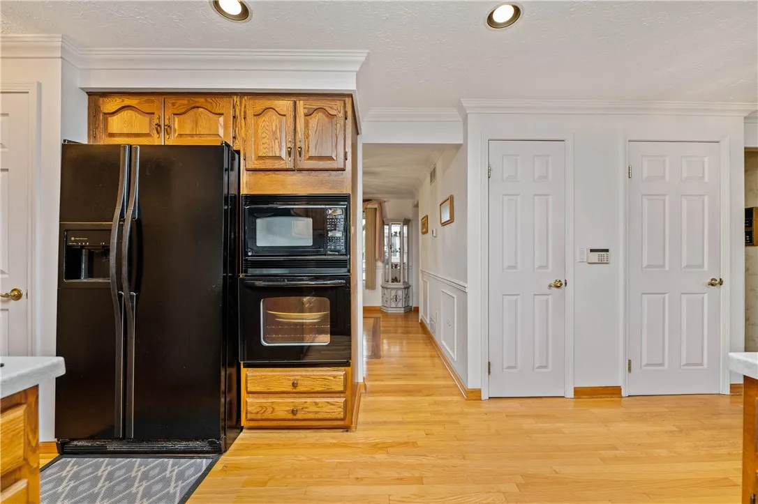 112 Red Rock Circle, Greece, New York 14626, Greece, New York 14626, 5 Bedrooms Bedrooms, 13 Rooms Rooms,4 BathroomsBathrooms,Residential,For Sale,112 Red Rock Circle, Greece, New York 14626,R1621143