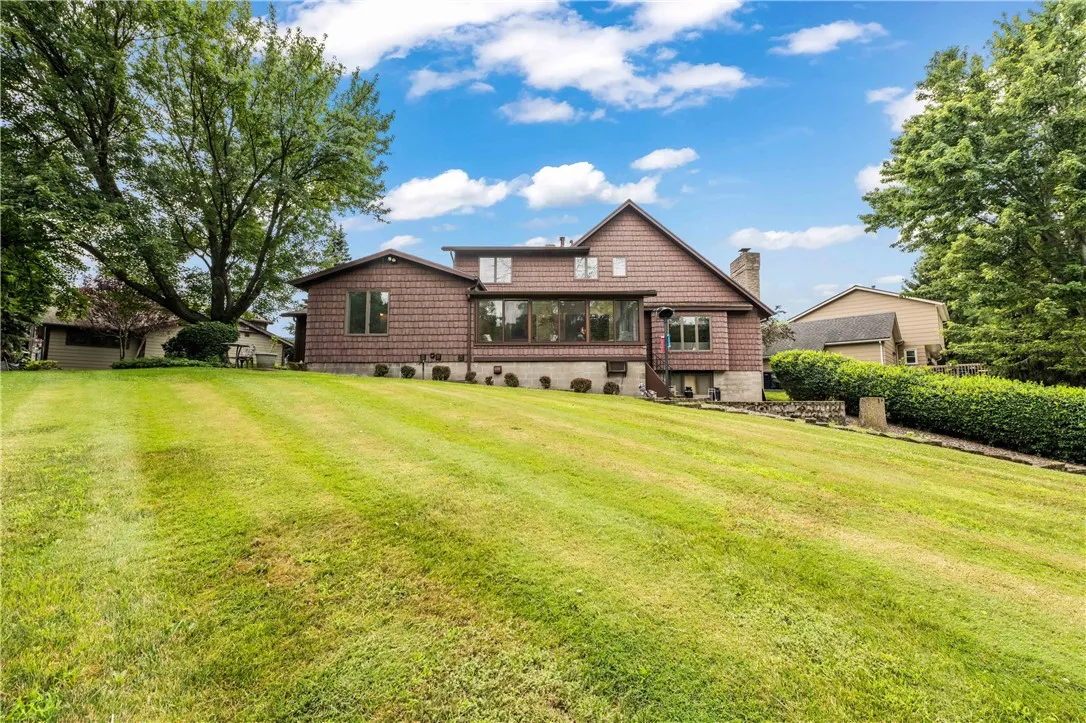112 Red Rock Circle, Greece, New York 14626, Greece, New York 14626, 5 Bedrooms Bedrooms, 13 Rooms Rooms,4 BathroomsBathrooms,Residential,For Sale,112 Red Rock Circle, Greece, New York 14626,R1621143
