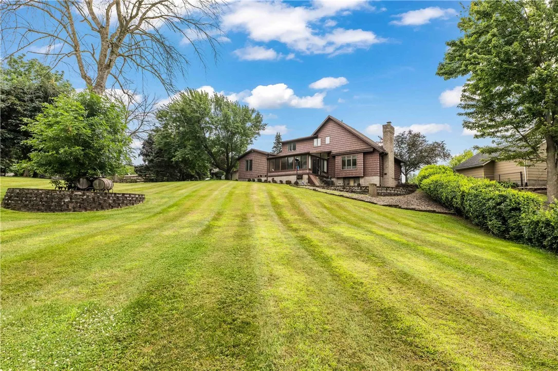 112 Red Rock Circle, Greece, New York 14626, Greece, New York 14626, 5 Bedrooms Bedrooms, 13 Rooms Rooms,4 BathroomsBathrooms,Residential,For Sale,112 Red Rock Circle, Greece, New York 14626,R1621143