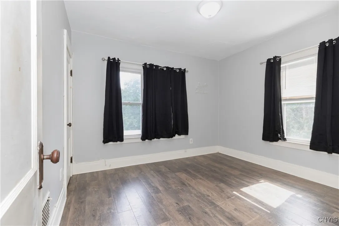 423 Highland Avenue, Dewitt, New York 13057, De Witt, New York 13057, 6 Bedrooms Bedrooms, ,2 BathroomsBathrooms,Residential,For Sale,423 Highland Avenue, Dewitt, New York 13057,S1621820