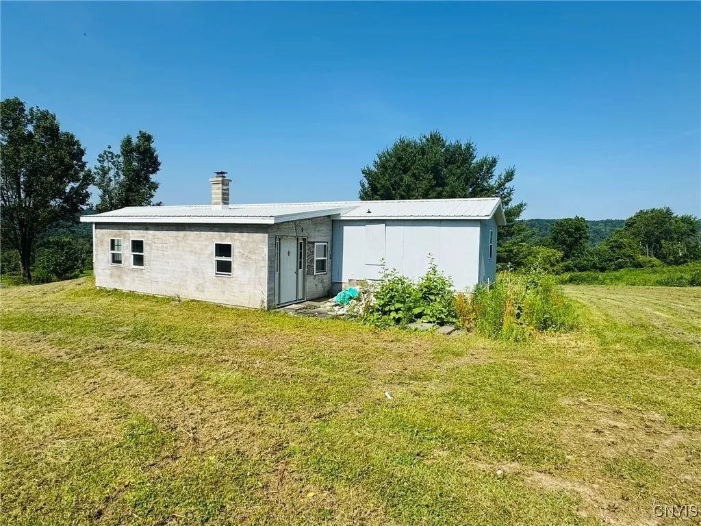 801 South Main Street, Groton, New York 13073, Groton, New York 13073, 3 Bedrooms Bedrooms, 6 Rooms Rooms,1 BathroomBathrooms,Residential,For Sale,801 South Main Street, Groton, New York 13073,S1621854