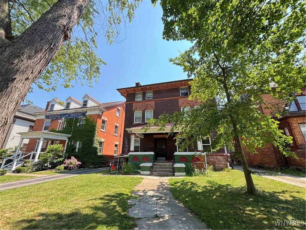 333 Elmwood Avenue, Buffalo, New York 14222, Buffalo, New York 14222, ,Multi Family,For Sale,333 Elmwood Avenue, Buffalo, New York 14222,B1622042