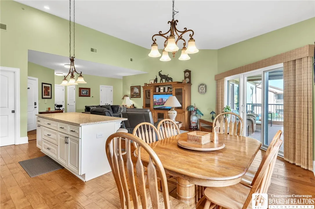 743 Legacy Drive 209, Lewiston, New York 14092, Lewiston, New York 14092, 3 Bedrooms Bedrooms, 7 Rooms Rooms,2 BathroomsBathrooms,Residential,For Sale,743 Legacy Drive 209, Lewiston, New York 14092,R1622074