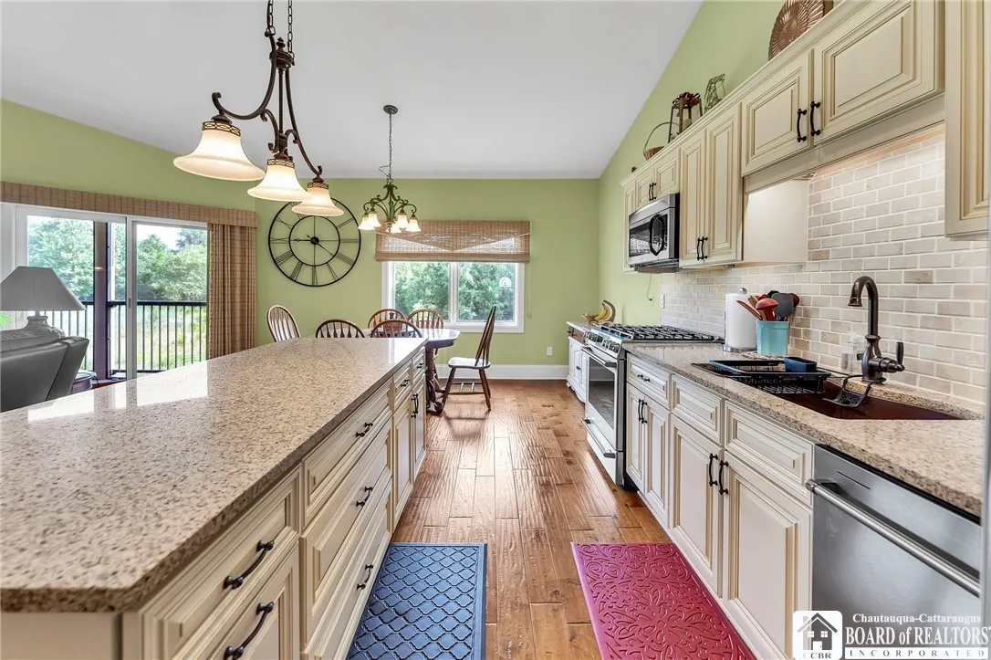 743 Legacy Drive 209, Lewiston, New York 14092, Lewiston, New York 14092, 3 Bedrooms Bedrooms, 7 Rooms Rooms,2 BathroomsBathrooms,Residential,For Sale,743 Legacy Drive 209, Lewiston, New York 14092,R1622074