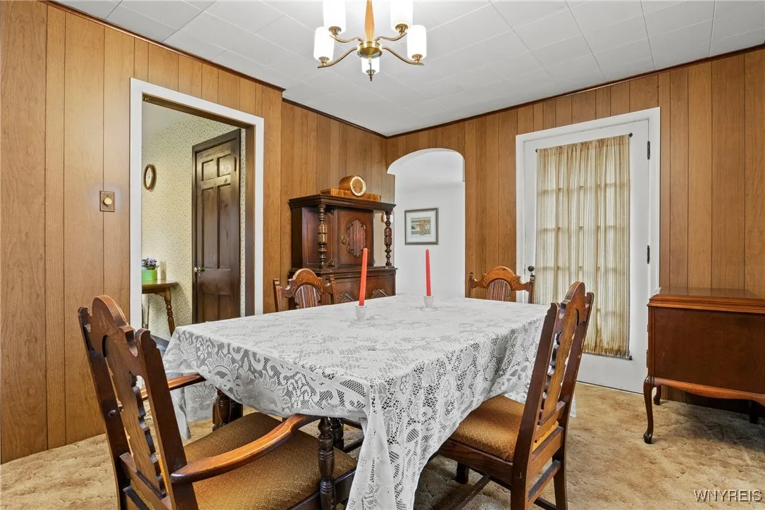 9120 Champlain Avenue, Niagara Falls, New York 143, Niagara Falls, New York 14304, 3 Bedrooms Bedrooms, 7 Rooms Rooms,1 BathroomBathrooms,Residential,For Sale,9120 Champlain Avenue, Niagara Falls, New York 143,B1621784