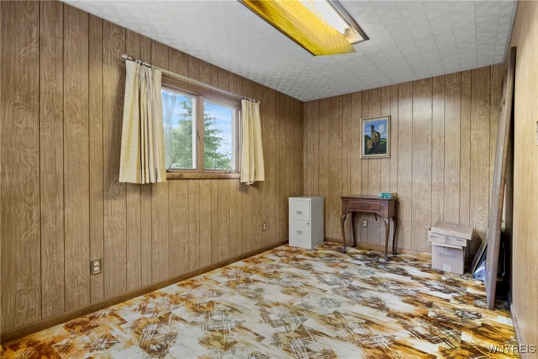 9120 Champlain Avenue, Niagara Falls, New York 143, Niagara Falls, New York 14304, 3 Bedrooms Bedrooms, 7 Rooms Rooms,1 BathroomBathrooms,Residential,For Sale,9120 Champlain Avenue, Niagara Falls, New York 143,B1621784