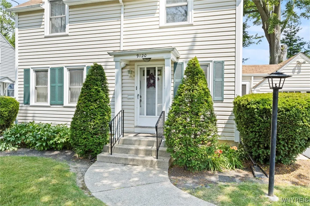 9120 Champlain Avenue, Niagara Falls, New York 143, Niagara Falls, New York 14304, 3 Bedrooms Bedrooms, 7 Rooms Rooms,1 BathroomBathrooms,Residential,For Sale,9120 Champlain Avenue, Niagara Falls, New York 143,B1621784