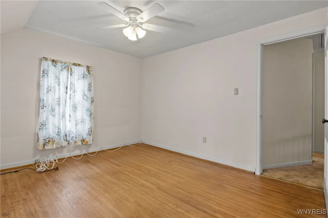 9120 Champlain Avenue, Niagara Falls, New York 143, Niagara Falls, New York 14304, 3 Bedrooms Bedrooms, 7 Rooms Rooms,1 BathroomBathrooms,Residential,For Sale,9120 Champlain Avenue, Niagara Falls, New York 143,B1621784