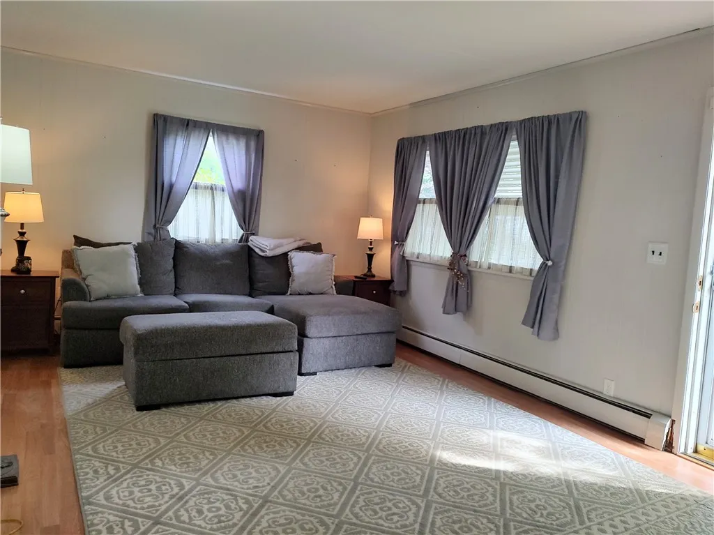 1 Seneca Circle, Seneca Falls, New York 13148, Seneca Falls, New York 13148, 2 Bedrooms Bedrooms, 7 Rooms Rooms,1 BathroomBathrooms,Residential,For Sale,1 Seneca Circle, Seneca Falls, New York 13148,R1622060