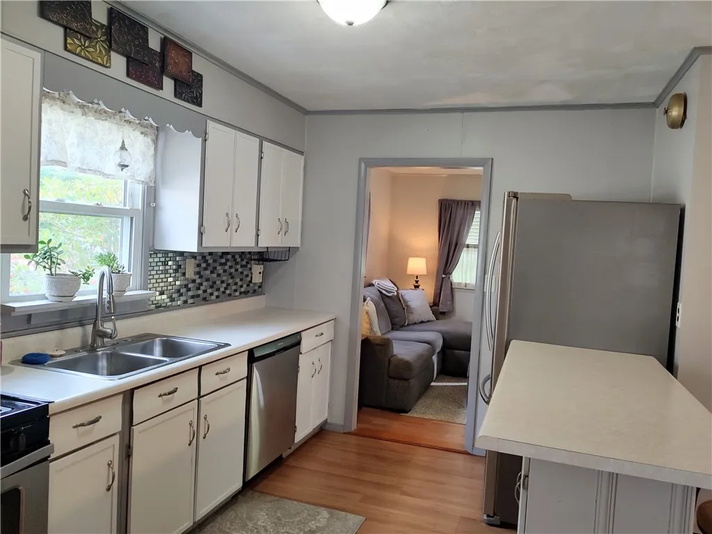 1 Seneca Circle, Seneca Falls, New York 13148, Seneca Falls, New York 13148, 2 Bedrooms Bedrooms, 7 Rooms Rooms,1 BathroomBathrooms,Residential,For Sale,1 Seneca Circle, Seneca Falls, New York 13148,R1622060