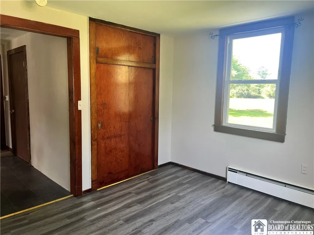 70 Williams Avenue, Wellsville, New York 14895, Wellsville, New York 14895, 2 Bedrooms Bedrooms, 6 Rooms Rooms,1 BathroomBathrooms,Residential,For Sale,70 Williams Avenue, Wellsville, New York 14895,R1621651