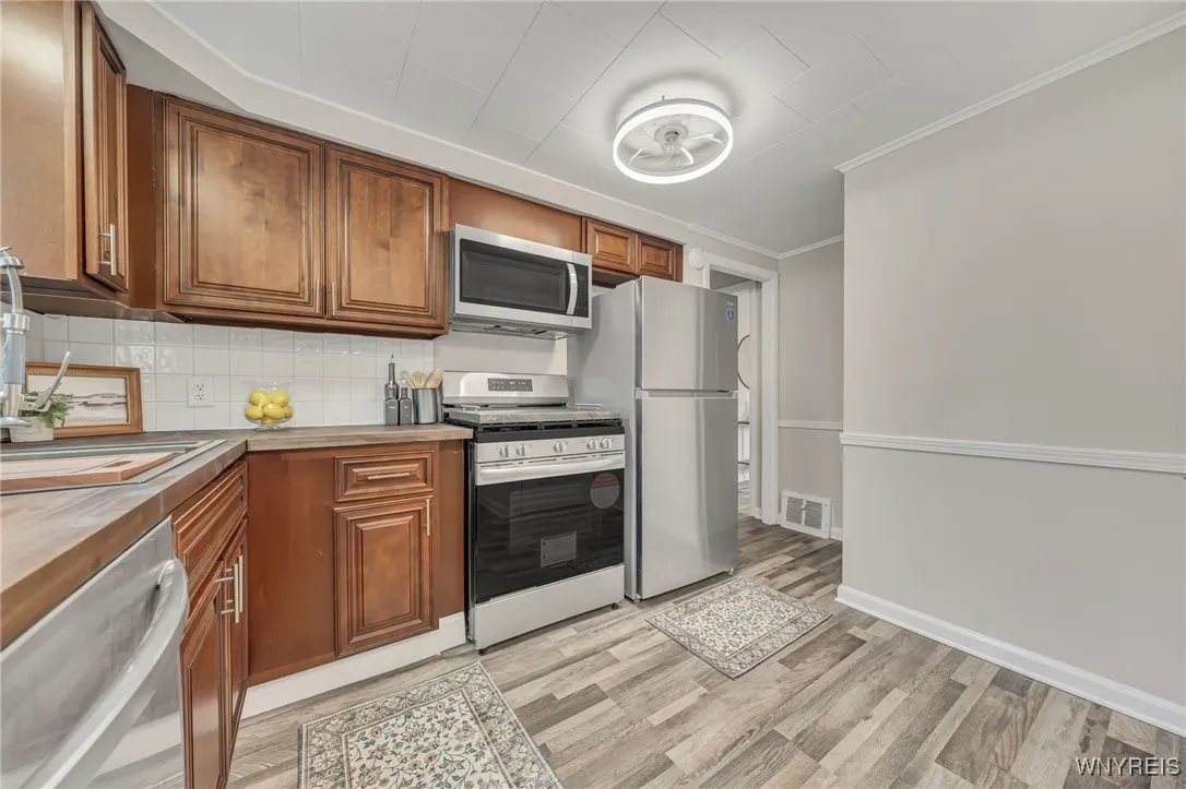 112 Southgate Road, Cheektowaga, New York 14215, Cheektowaga, New York 14215, 3 Bedrooms Bedrooms, 7 Rooms Rooms,2 BathroomsBathrooms,Residential,For Sale,112 Southgate Road, Cheektowaga, New York 14215,B1622095