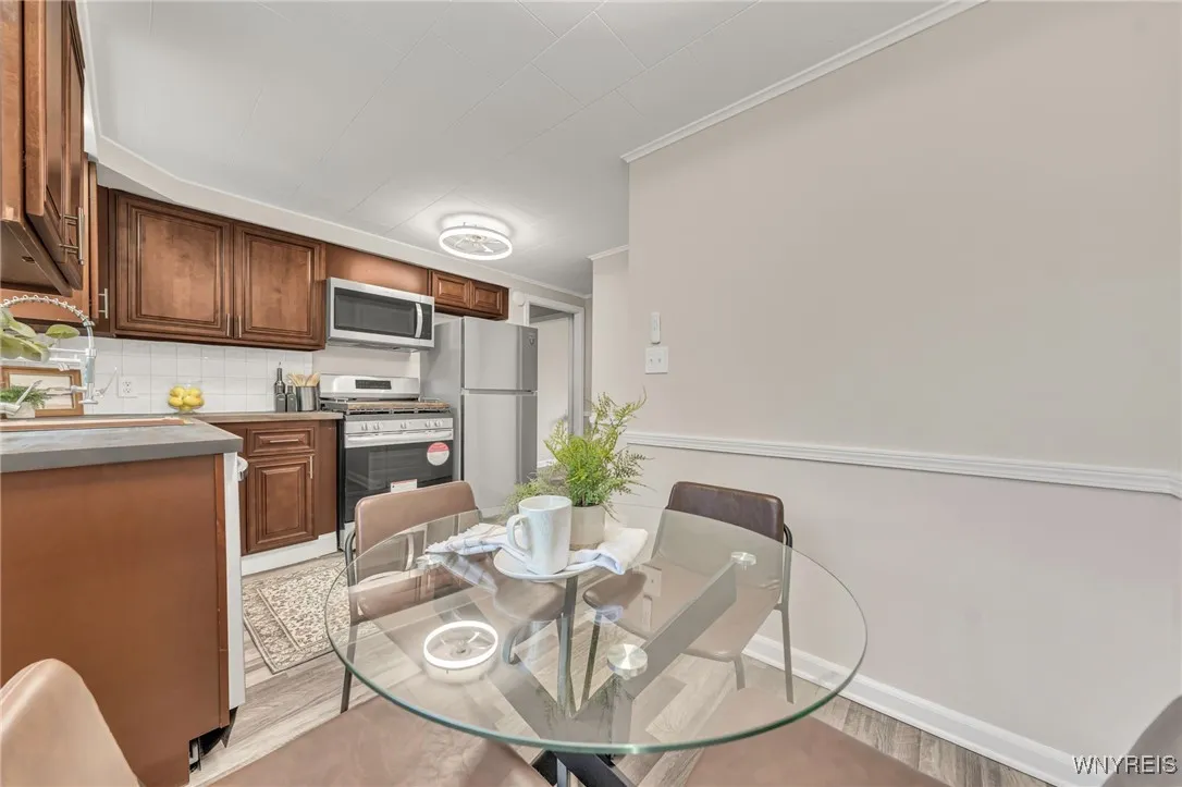 112 Southgate Road, Cheektowaga, New York 14215, Cheektowaga, New York 14215, 3 Bedrooms Bedrooms, 7 Rooms Rooms,2 BathroomsBathrooms,Residential,For Sale,112 Southgate Road, Cheektowaga, New York 14215,B1622095