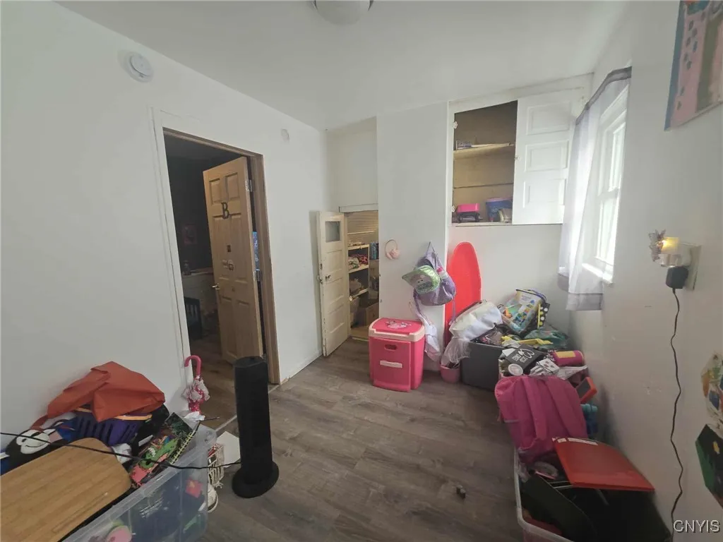 225 Lakeview Avenue, Syracuse, New York 13204, Syracuse, New York 13204, 5 Bedrooms Bedrooms, 8 Rooms Rooms,1 BathroomBathrooms,Residential,For Sale,225 Lakeview Avenue, Syracuse, New York 13204,S1621553