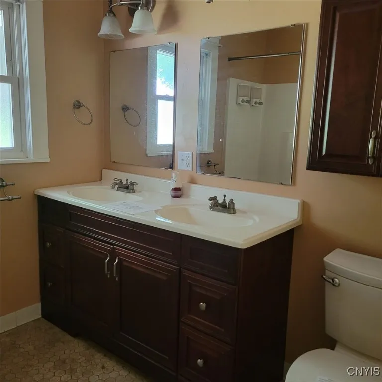 271 Fenway Drive, Syracuse, New York 13224, Syracuse, New York 13224, 3 Bedrooms Bedrooms, 8 Rooms Rooms,1 BathroomBathrooms,Residential,For Sale,271 Fenway Drive, Syracuse, New York 13224,S1622111