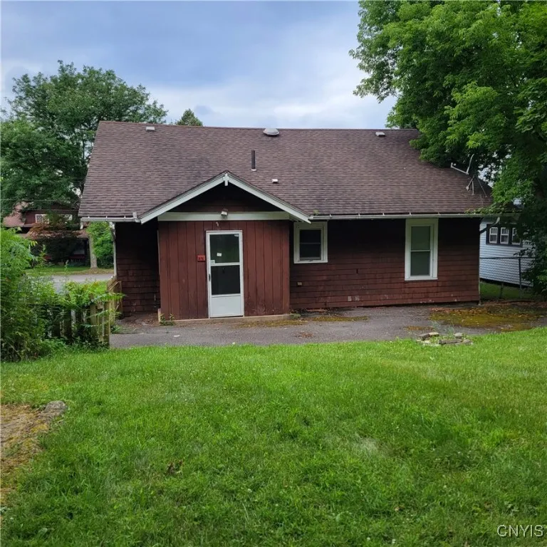 271 Fenway Drive, Syracuse, New York 13224, Syracuse, New York 13224, 3 Bedrooms Bedrooms, 8 Rooms Rooms,1 BathroomBathrooms,Residential,For Sale,271 Fenway Drive, Syracuse, New York 13224,S1622111