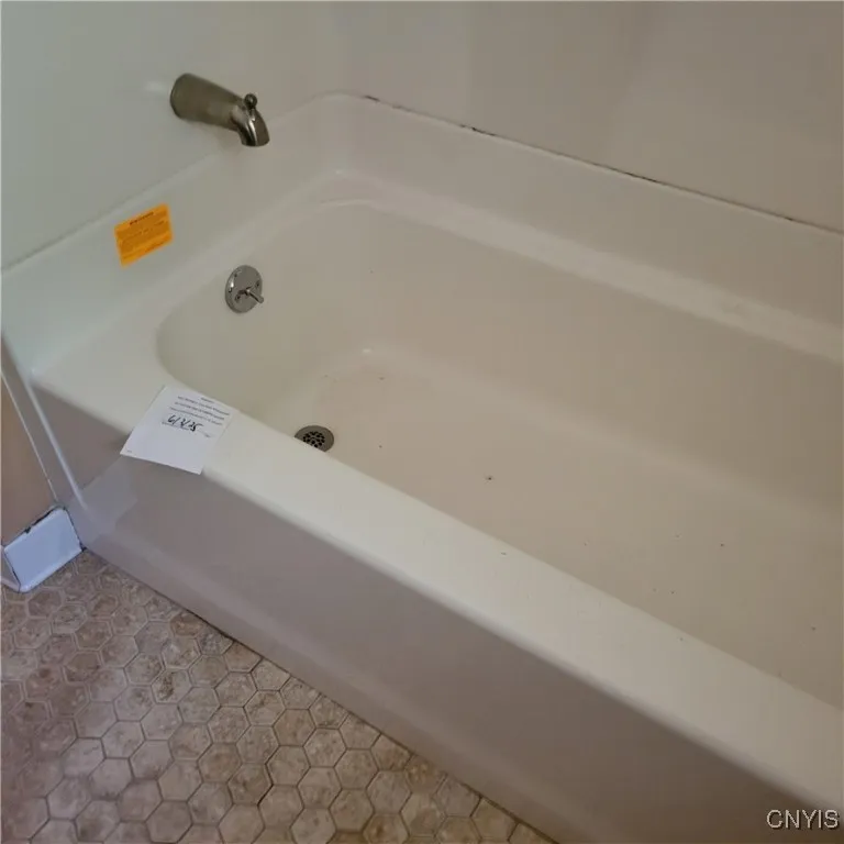 271 Fenway Drive, Syracuse, New York 13224, Syracuse, New York 13224, 3 Bedrooms Bedrooms, 8 Rooms Rooms,1 BathroomBathrooms,Residential,For Sale,271 Fenway Drive, Syracuse, New York 13224,S1622111