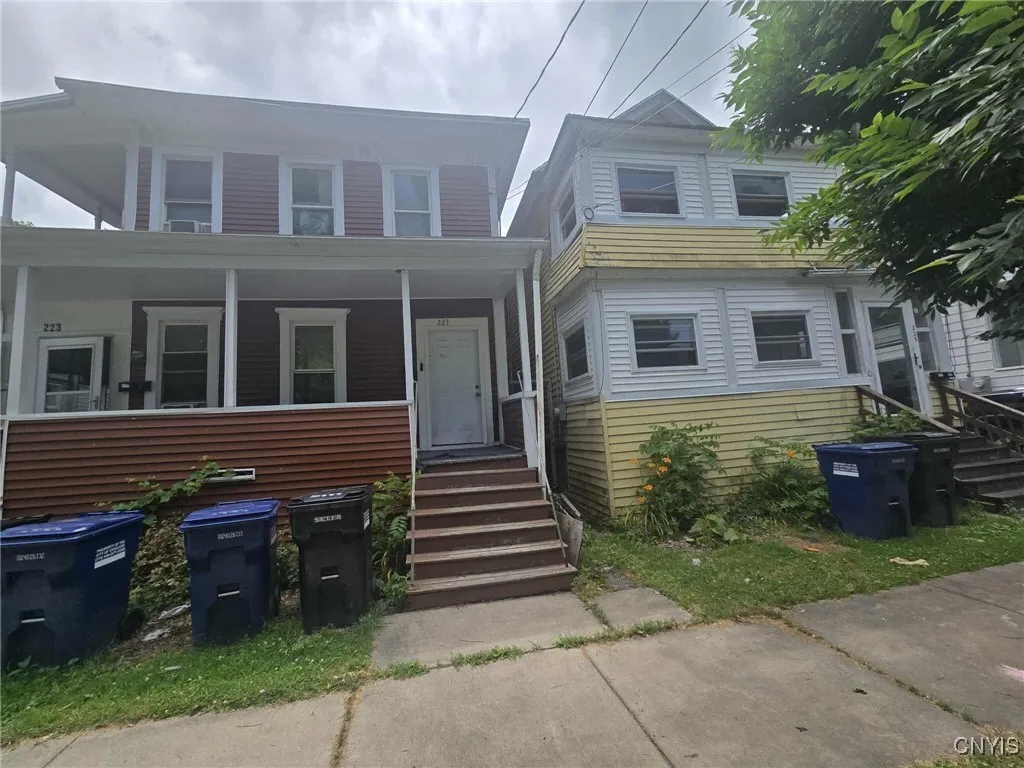 223 Lakeview Avenue, Syracuse, New York 13204, Syracuse, New York 13204, 6 Bedrooms Bedrooms, ,2 BathroomsBathrooms,Residential,For Sale,223 Lakeview Avenue, Syracuse, New York 13204,S1621023