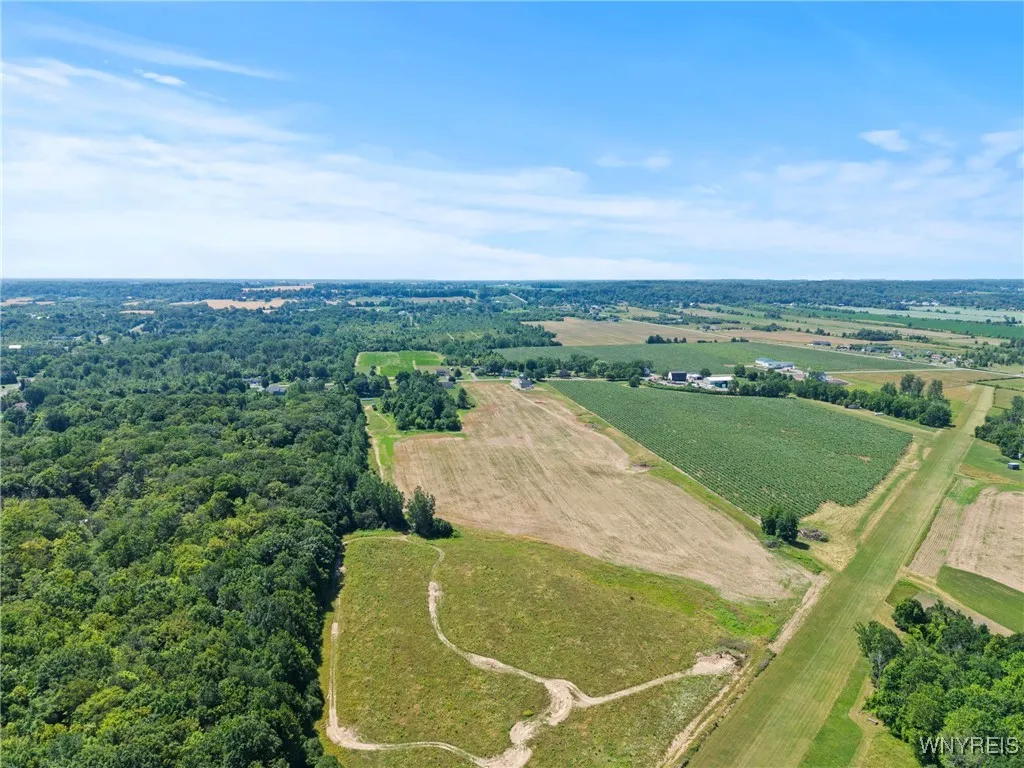 4499 Van Dusen Road, Cambria, New York 14094, Cambria, New York 14094, ,Commercial Sale,For Sale,4499 Van Dusen Road, Cambria, New York 14094,B1622102