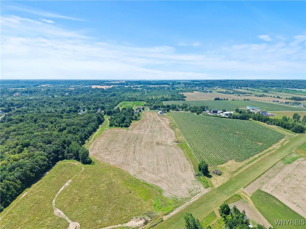 4499 Van Dusen Road, Cambria, New York 14094, Cambria, New York 14094, ,Commercial Sale,For Sale,4499 Van Dusen Road, Cambria, New York 14094,B1622102