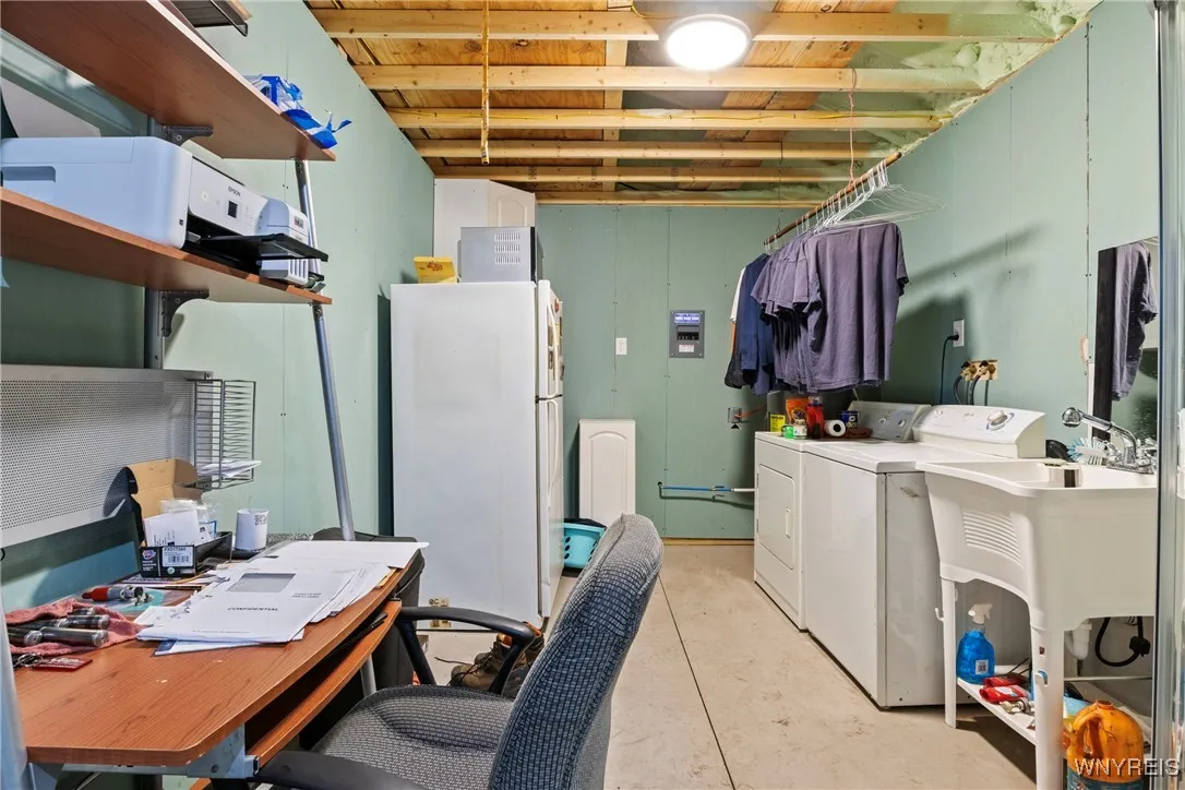4499 Van Dusen Road, Cambria, New York 14094, Cambria, New York 14094, ,Commercial Sale,For Sale,4499 Van Dusen Road, Cambria, New York 14094,B1622102