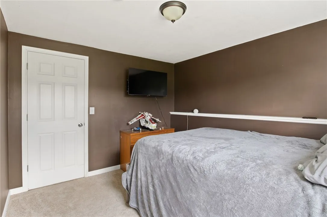 6793 East Port Bay Road, Wolcott, New York 14590, Wolcott, New York 14590, 5 Bedrooms Bedrooms, 8 Rooms Rooms,1 BathroomBathrooms,Residential,For Sale,6793 East Port Bay Road, Wolcott, New York 14590,R1622100