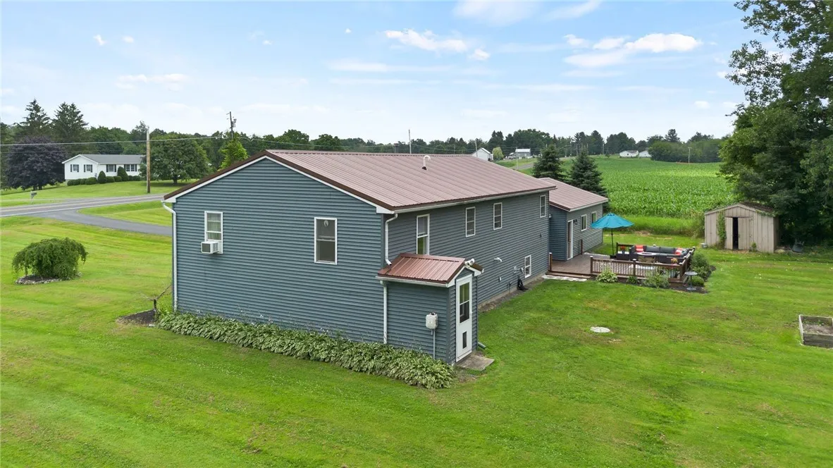 6793 East Port Bay Road, Wolcott, New York 14590, Wolcott, New York 14590, 5 Bedrooms Bedrooms, 8 Rooms Rooms,1 BathroomBathrooms,Residential,For Sale,6793 East Port Bay Road, Wolcott, New York 14590,R1622100