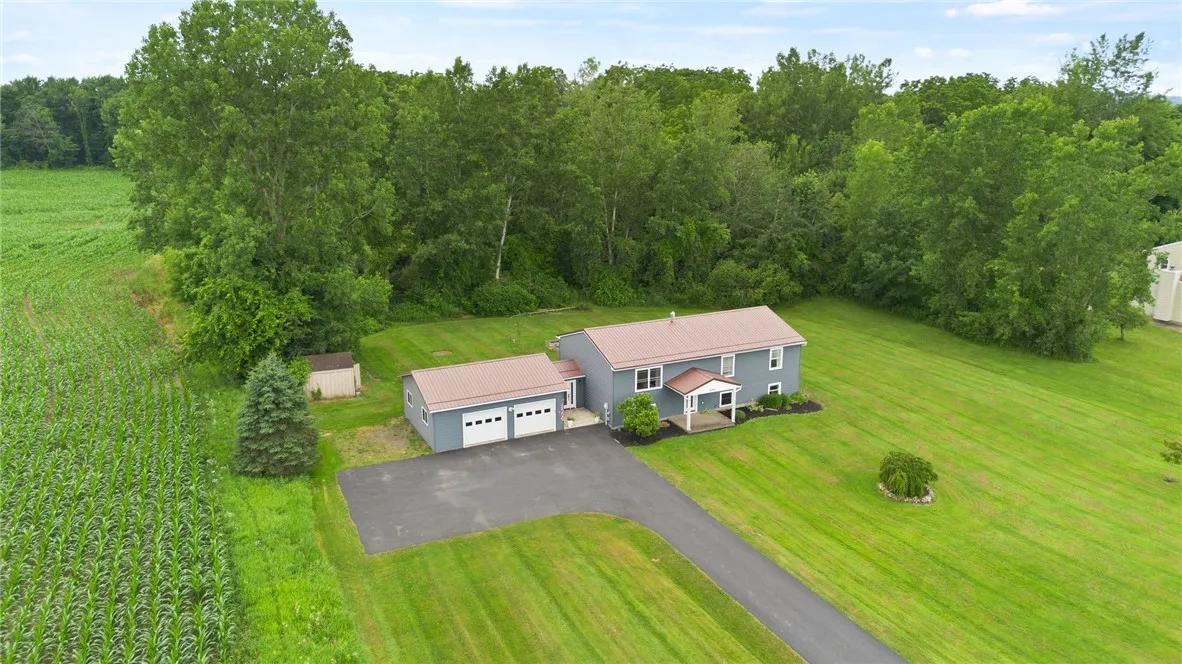 6793 East Port Bay Road, Wolcott, New York 14590, Wolcott, New York 14590, 5 Bedrooms Bedrooms, 8 Rooms Rooms,1 BathroomBathrooms,Residential,For Sale,6793 East Port Bay Road, Wolcott, New York 14590,R1622100