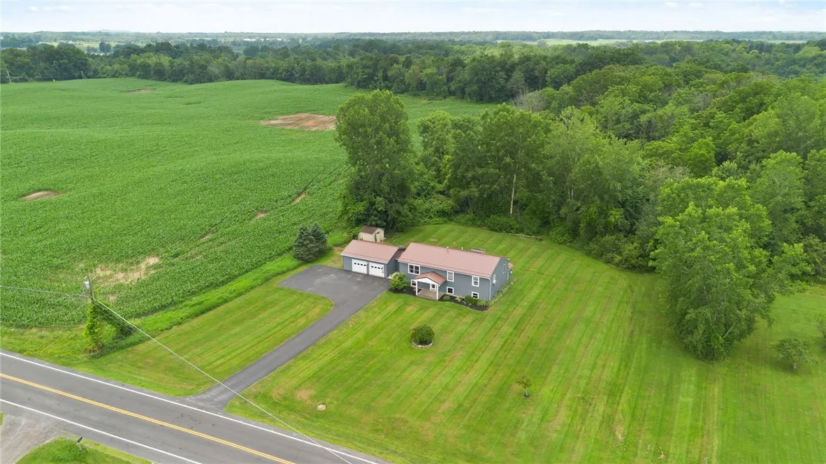 6793 East Port Bay Road, Wolcott, New York 14590, Wolcott, New York 14590, 5 Bedrooms Bedrooms, 8 Rooms Rooms,1 BathroomBathrooms,Residential,For Sale,6793 East Port Bay Road, Wolcott, New York 14590,R1622100