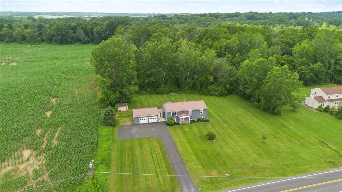 6793 East Port Bay Road, Wolcott, New York 14590, Wolcott, New York 14590, 5 Bedrooms Bedrooms, 8 Rooms Rooms,1 BathroomBathrooms,Residential,For Sale,6793 East Port Bay Road, Wolcott, New York 14590,R1622100