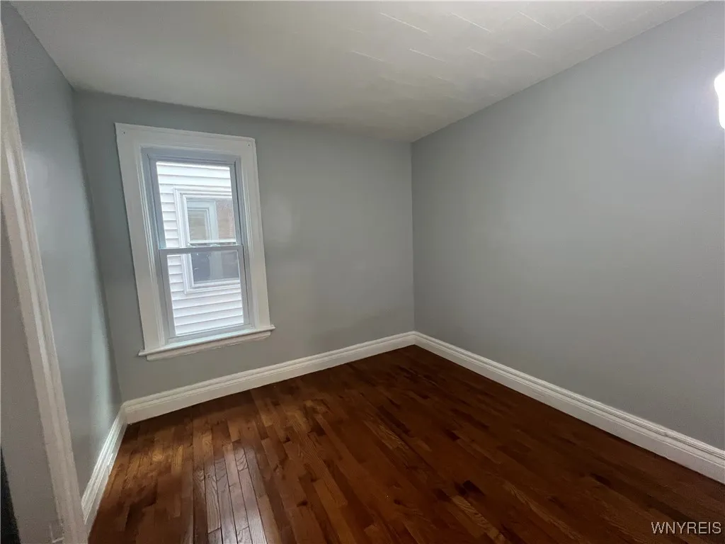 1739 Amherst Street Lower, Buffalo, New York 14214, Buffalo, New York 14214, 3 Bedrooms Bedrooms, 7 Rooms Rooms,1 BathroomBathrooms,Residential Lease,For Rent,1739 Amherst Street Lower, Buffalo, New York 14214,B1622114