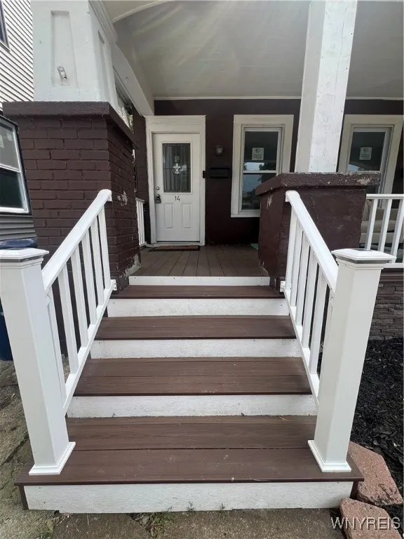 1739 Amherst Street Lower, Buffalo, New York 14214, Buffalo, New York 14214, 3 Bedrooms Bedrooms, 7 Rooms Rooms,1 BathroomBathrooms,Residential Lease,For Rent,1739 Amherst Street Lower, Buffalo, New York 14214,B1622114