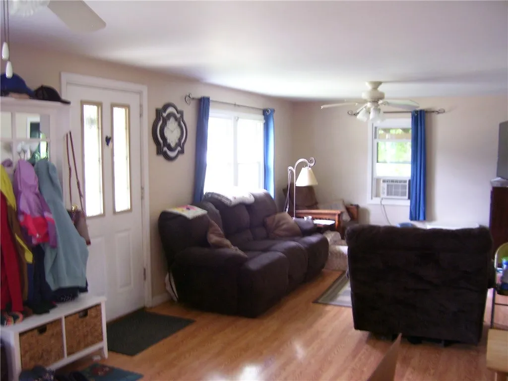 65 East Main Street, Sidney, New York 13838, Sidney, New York 13838, 3 Bedrooms Bedrooms, 7 Rooms Rooms,2 BathroomsBathrooms,Residential,For Sale,65 East Main Street, Sidney, New York 13838,R1622010