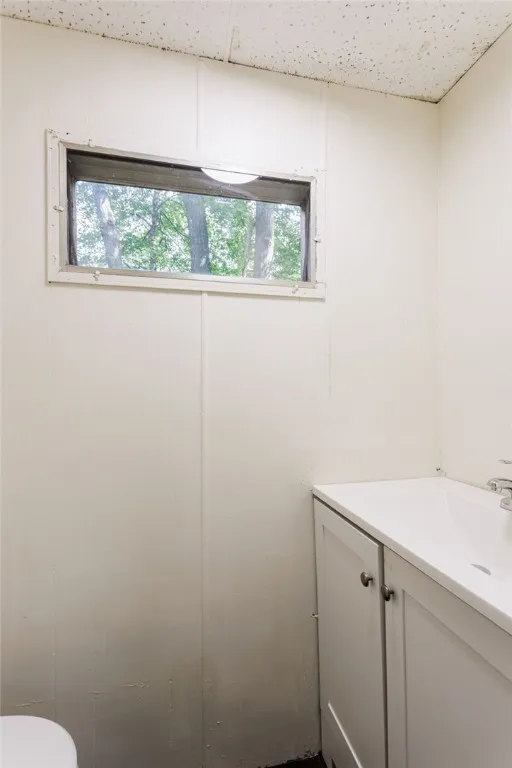 56 Wayside Drive, Penfield, New York 14625, Penfield, New York 14625, 2 Bedrooms Bedrooms, 3 Rooms Rooms,1 BathroomBathrooms,Residential,For Sale,56 Wayside Drive, Penfield, New York 14625,R1622115