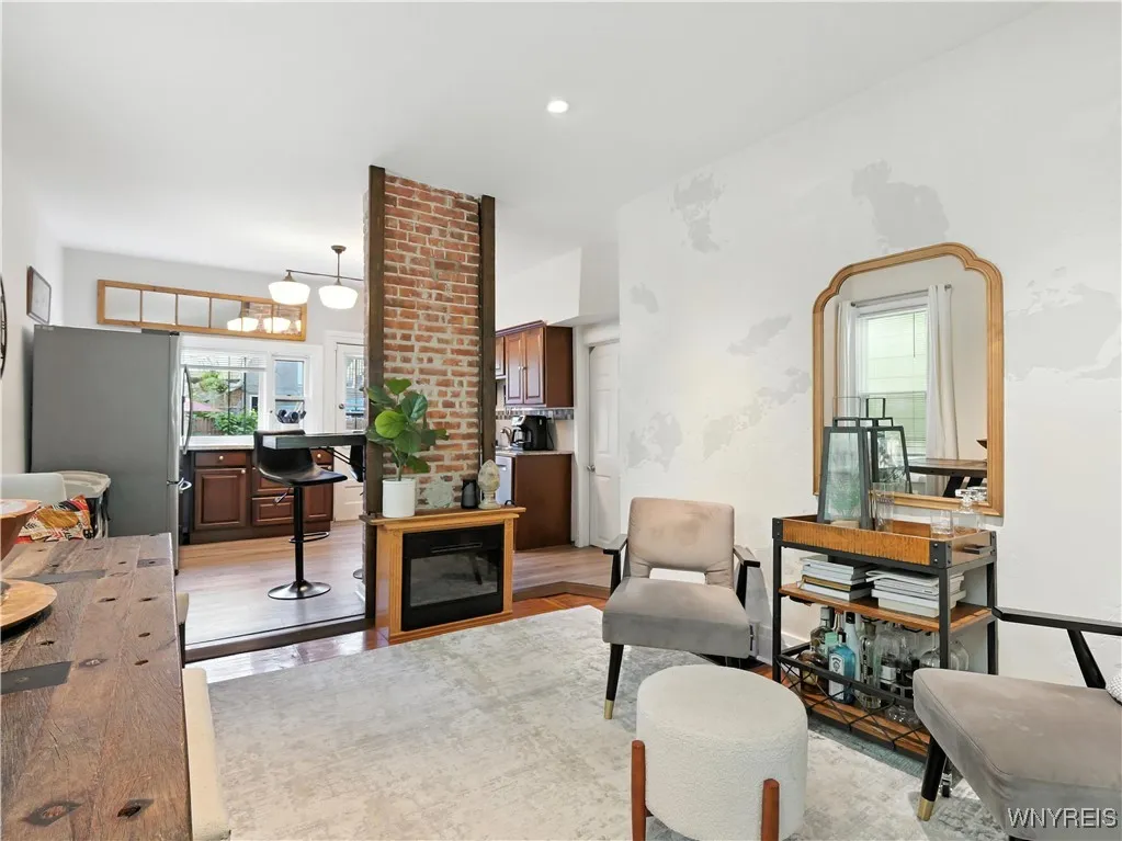 479 West Ferry S, Buffalo, New York 14213, Buffalo, New York 14213, 3 Bedrooms Bedrooms, 8 Rooms Rooms,1 BathroomBathrooms,Residential,For Sale,479 West Ferry S, Buffalo, New York 14213,B1622052