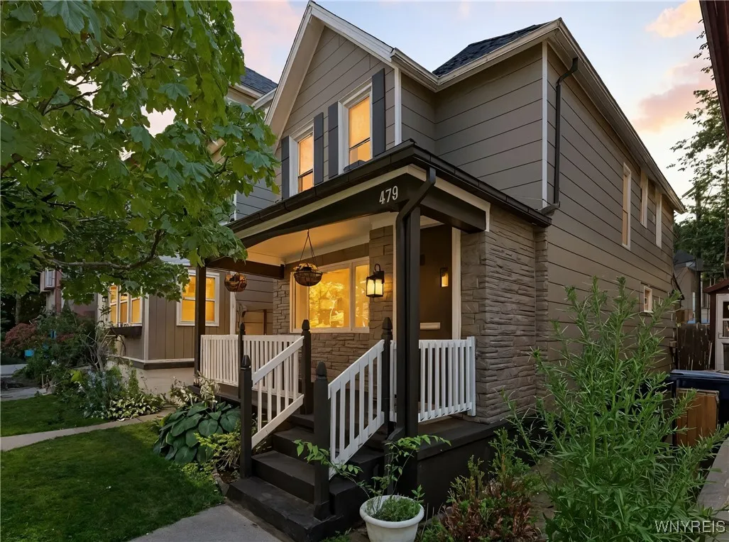 479 West Ferry S, Buffalo, New York 14213, Buffalo, New York 14213, 3 Bedrooms Bedrooms, 8 Rooms Rooms,1 BathroomBathrooms,Residential,For Sale,479 West Ferry S, Buffalo, New York 14213,B1622052