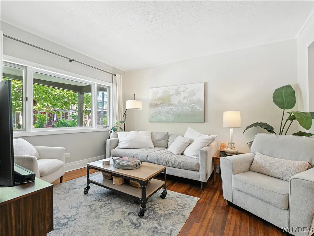 479 West Ferry S, Buffalo, New York 14213, Buffalo, New York 14213, 3 Bedrooms Bedrooms, 8 Rooms Rooms,1 BathroomBathrooms,Residential,For Sale,479 West Ferry S, Buffalo, New York 14213,B1622052