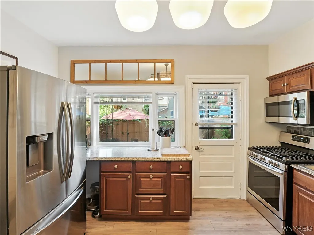 479 West Ferry S, Buffalo, New York 14213, Buffalo, New York 14213, 3 Bedrooms Bedrooms, 8 Rooms Rooms,1 BathroomBathrooms,Residential,For Sale,479 West Ferry S, Buffalo, New York 14213,B1622052
