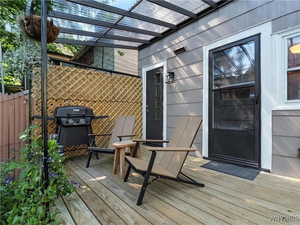 479 West Ferry S, Buffalo, New York 14213, Buffalo, New York 14213, 3 Bedrooms Bedrooms, 8 Rooms Rooms,1 BathroomBathrooms,Residential,For Sale,479 West Ferry S, Buffalo, New York 14213,B1622052
