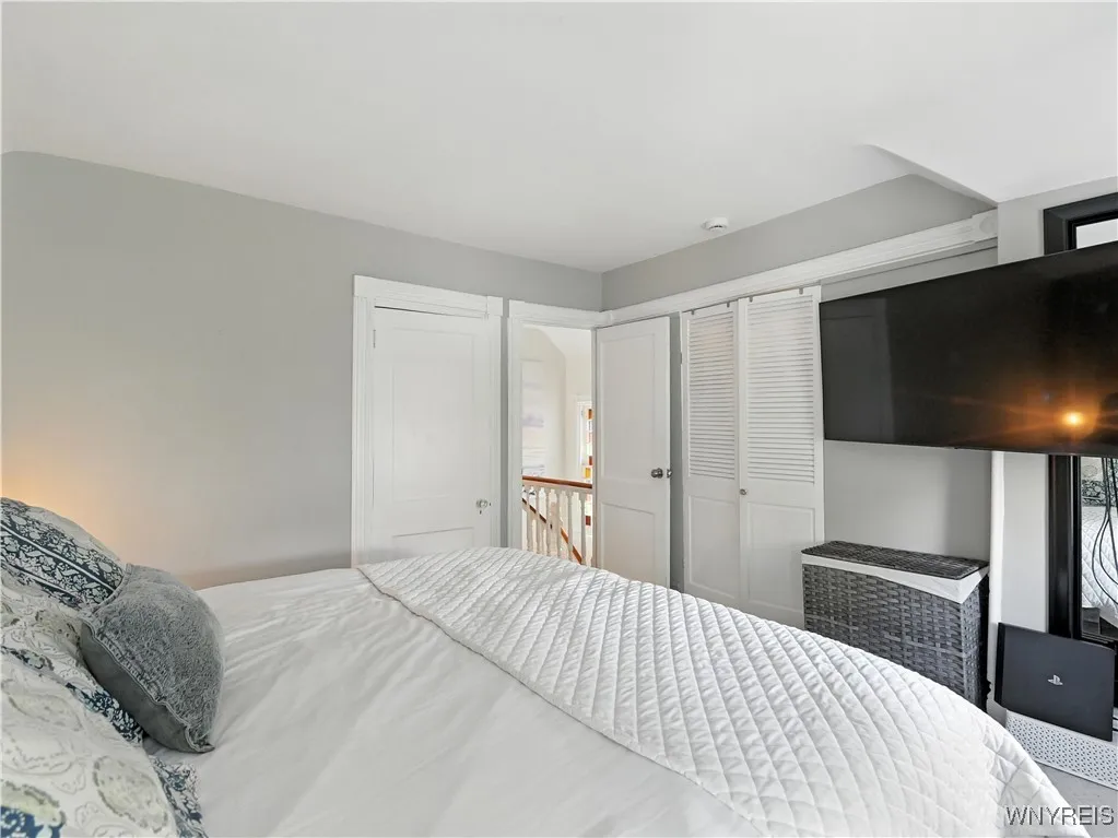 479 West Ferry S, Buffalo, New York 14213, Buffalo, New York 14213, 3 Bedrooms Bedrooms, 8 Rooms Rooms,1 BathroomBathrooms,Residential,For Sale,479 West Ferry S, Buffalo, New York 14213,B1622052