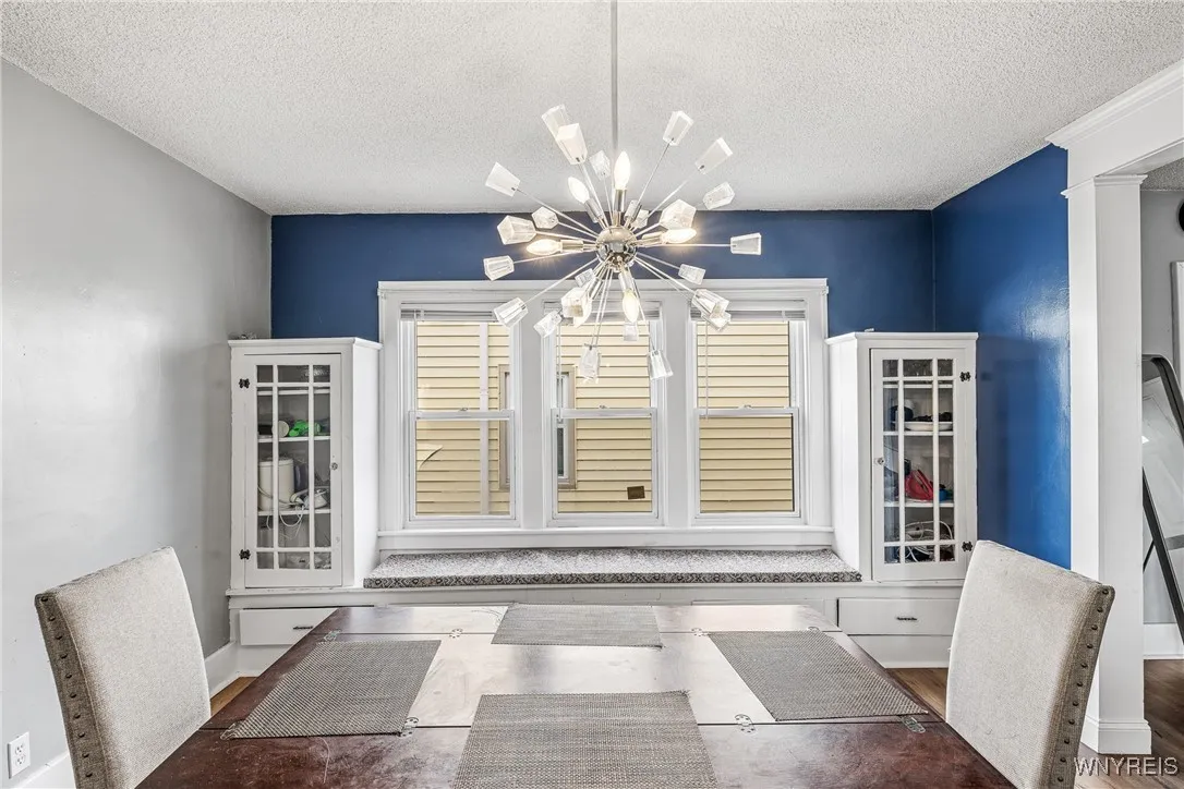 175 Tremont Avenue, Tonawanda, New York 14217, Tonawanda, New York 14217, 4 Bedrooms Bedrooms, 10 Rooms Rooms,2 BathroomsBathrooms,Residential,For Sale,175 Tremont Avenue, Tonawanda, New York 14217,B1622047