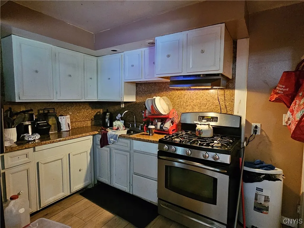 1125 Adams Street, Utica, New York 13501, Utica, New York 13501, 6 Bedrooms Bedrooms, ,2 BathroomsBathrooms,Residential,For Sale,1125 Adams Street, Utica, New York 13501,S1622117
